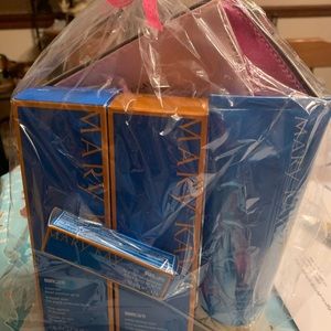 Mary Kay SUN Bundle